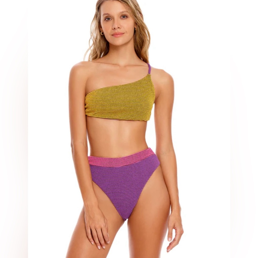NWT--Agua Bendita Swimwear Size S